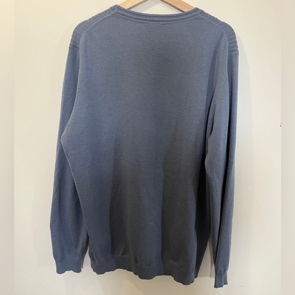 Le Chateau Soft Sweater - Picture 3 of 3